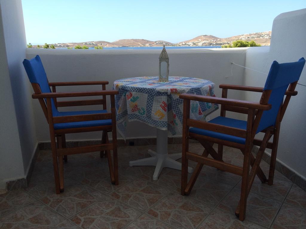 Paros Rooms Dora Exterior foto